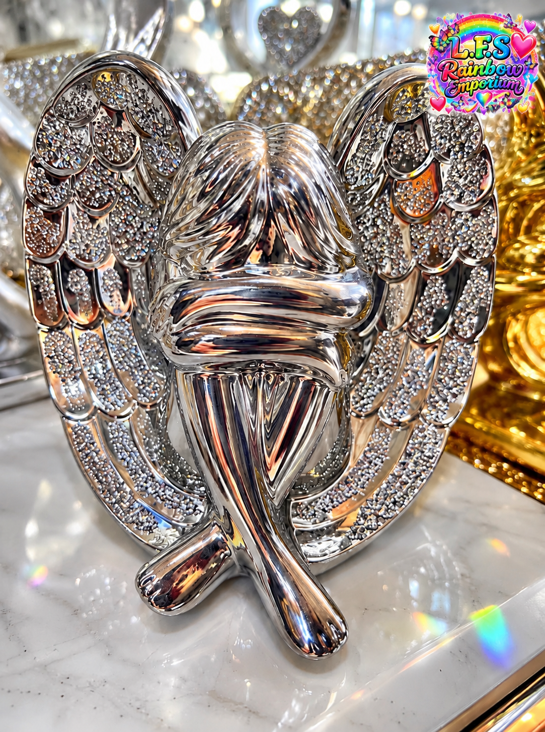 Crushed diamond angel with wings