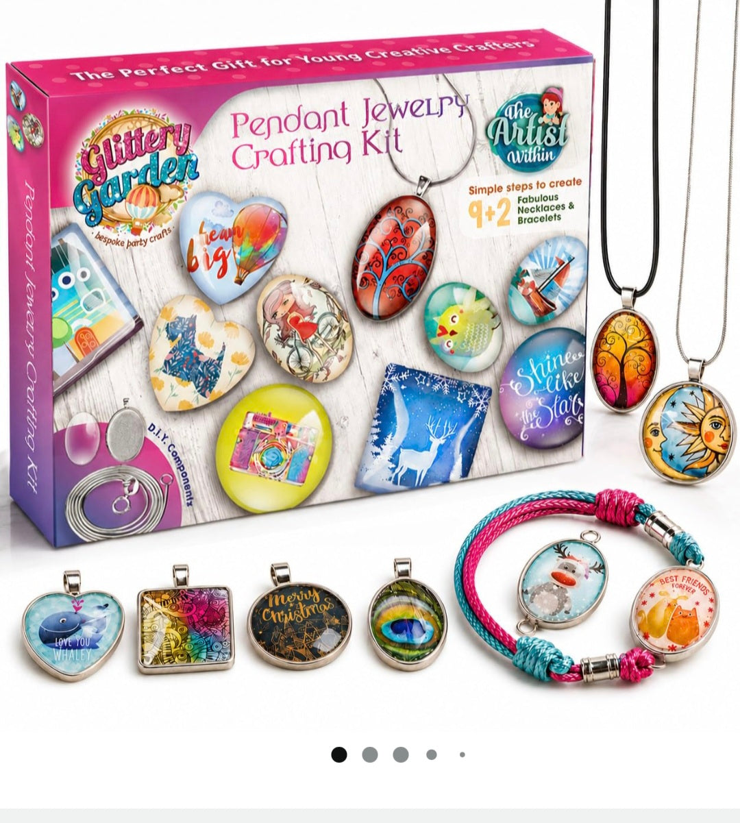 Pendant jewellery crafting kit